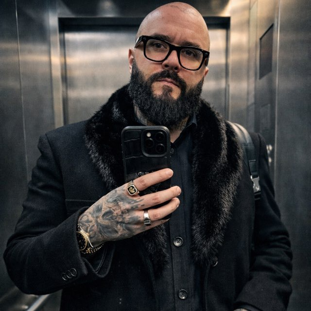 Viktor Galushin, owner of ET-Laser tattoo removal clinic